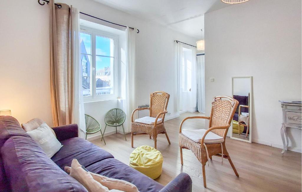 1 Bedroom Amazing Apartment In Carnac - 2