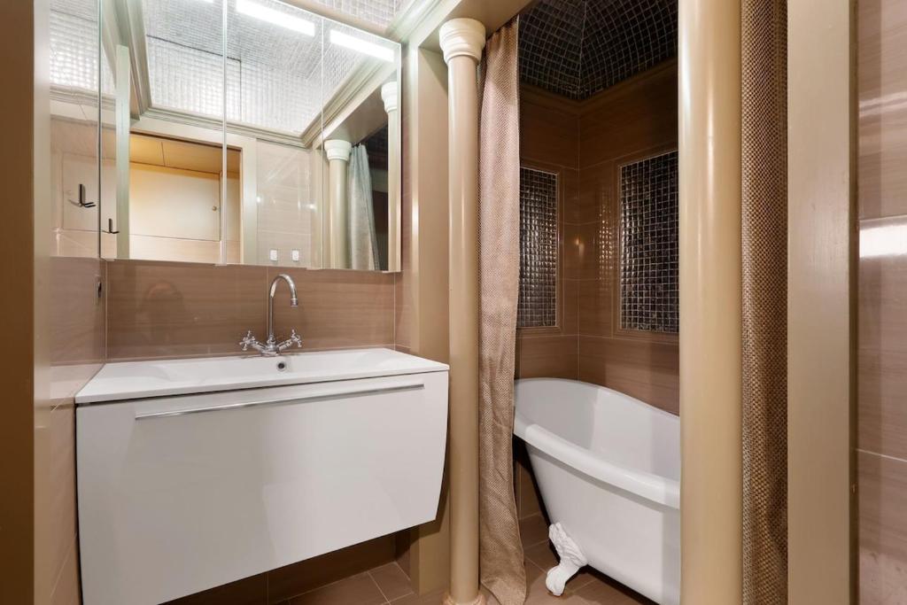 Seine Suite - 5