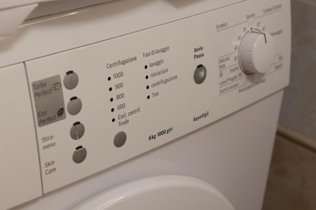 Free Parking Largo Barriera Comfort Apartment - 4
