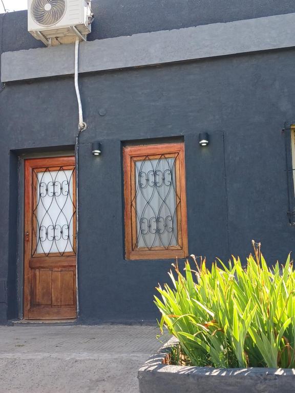 Los Lirios Gardes Pehuajo - 3