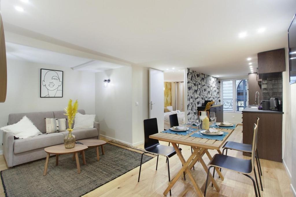 Apartment center of Paris by Studio prestige - 1
