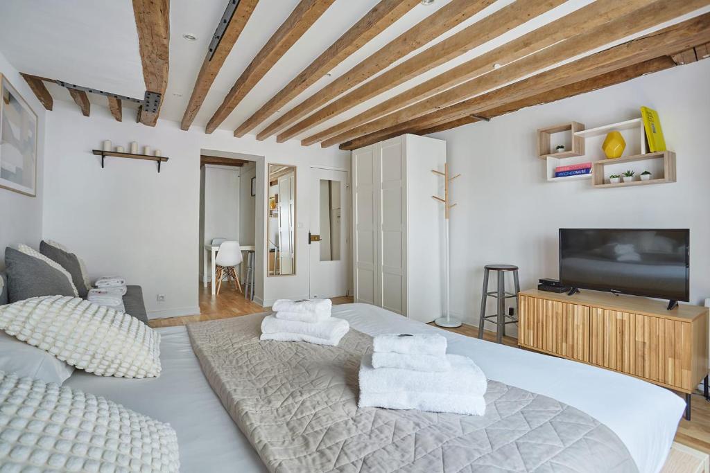 Charming Apartment Center of Paris By Studio Prestige - 2