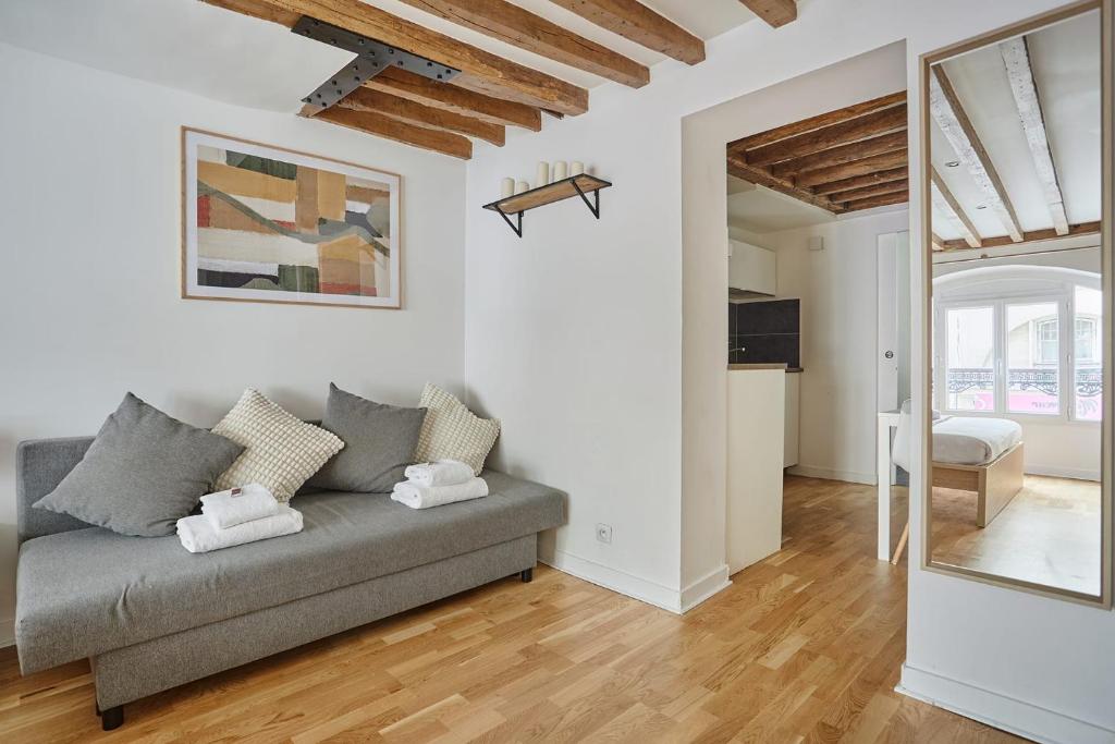 Charming Apartment Center of Paris By Studio Prestige - 5