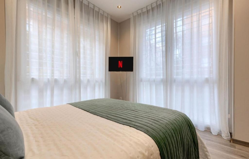 Madrid Boutique Apt 4 rooms 4 bathrooms - 5