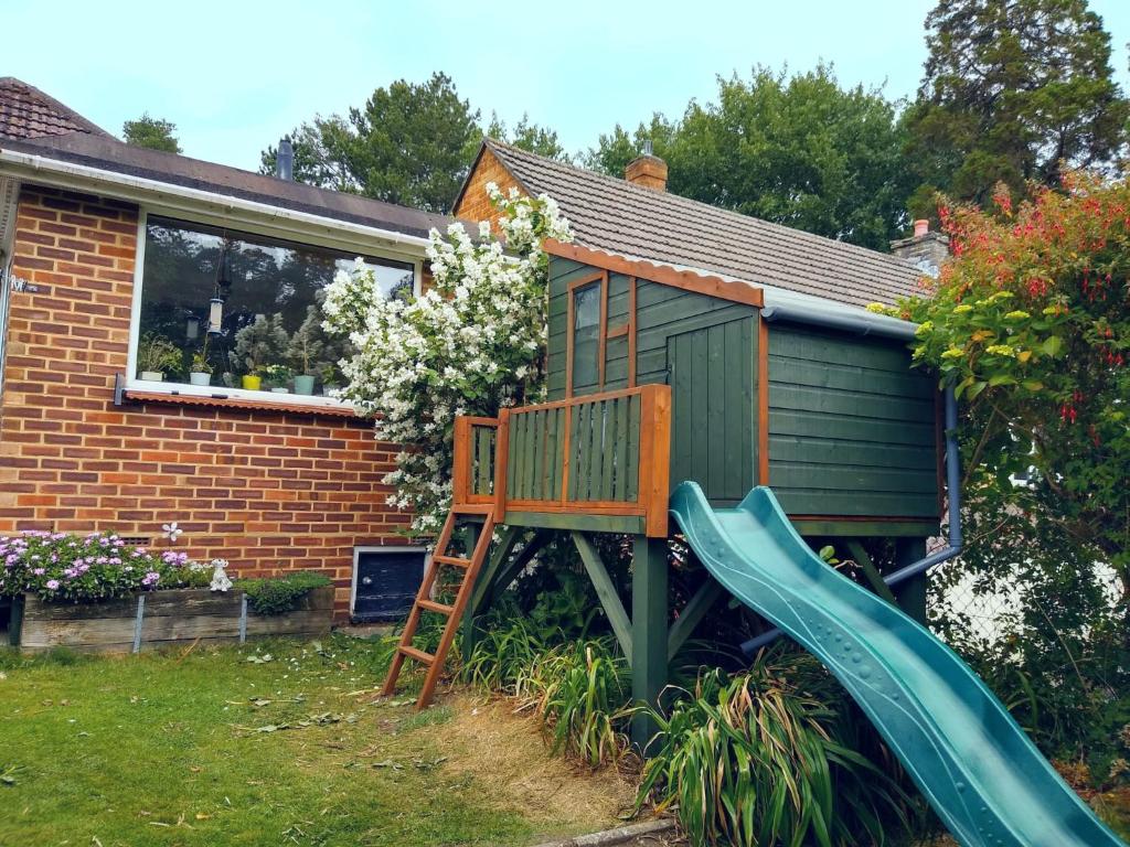 Beach Bungalow Bournemouth photo 8