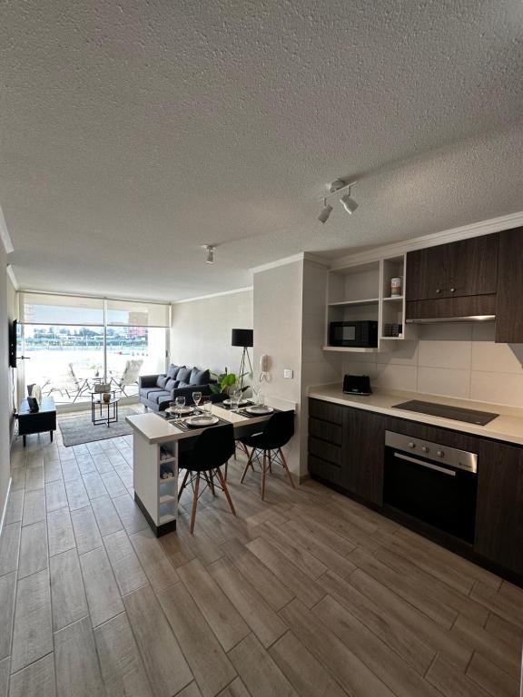 Fabuloso Departamento Nuevo a Pasos de la Playa - La Serena - 4