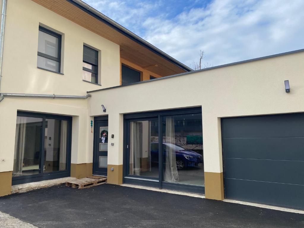 Maison Colmar, spacieuse, accueillante , confortable au calme - 4
