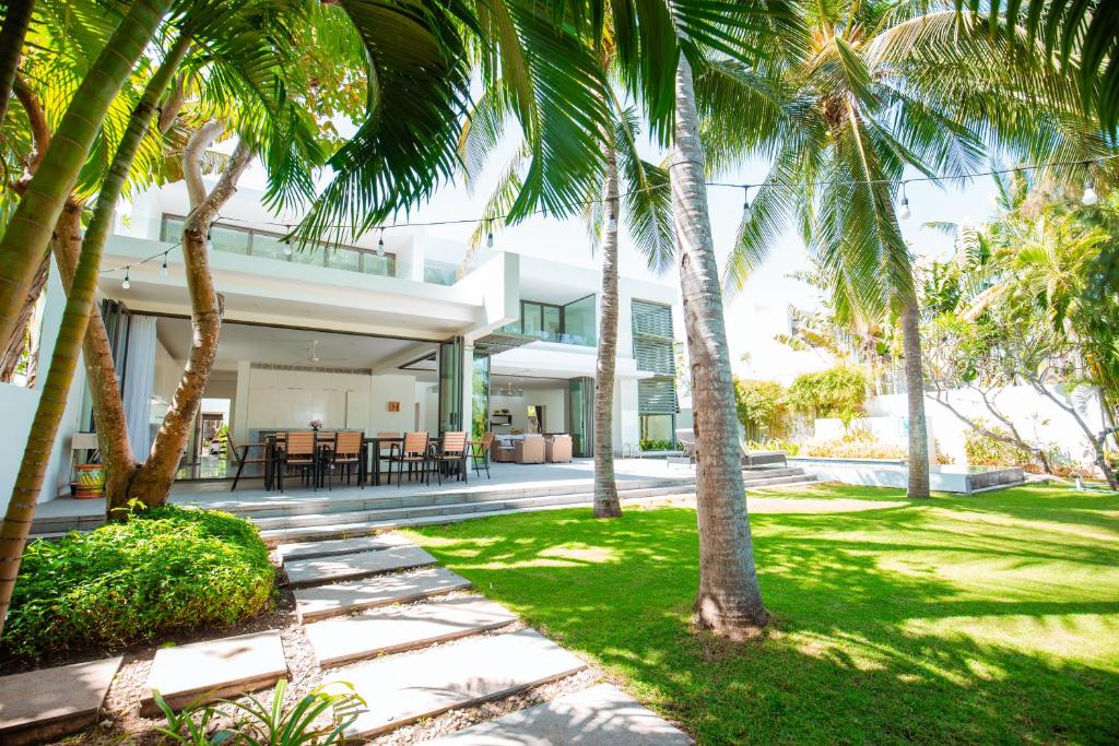 位于何电车海滩的5卧室别墅-790平方米|带5个独立浴室 (Villa 5 Bedrooms Private Pool Sanctuary Ho Tram)