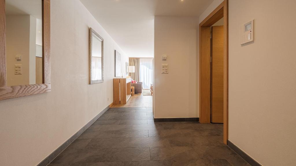 Haus Zur Matte by Zermatt Premium Apartments - 4