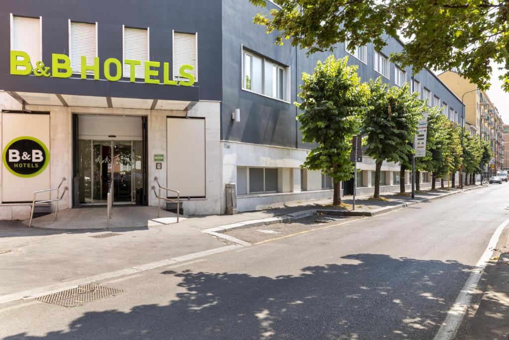 B&B HOTEL Milano Ornato - 2