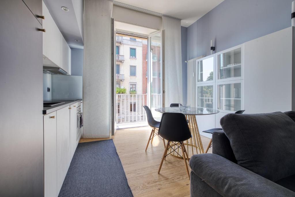 Just Urban Stays - Chic & Stylish apt in City Center - 1 min M2 Metro - 3