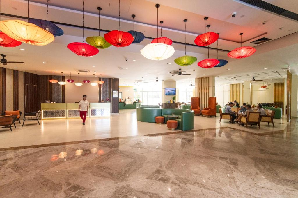 Hoi An Beachfront Resort & Apartment