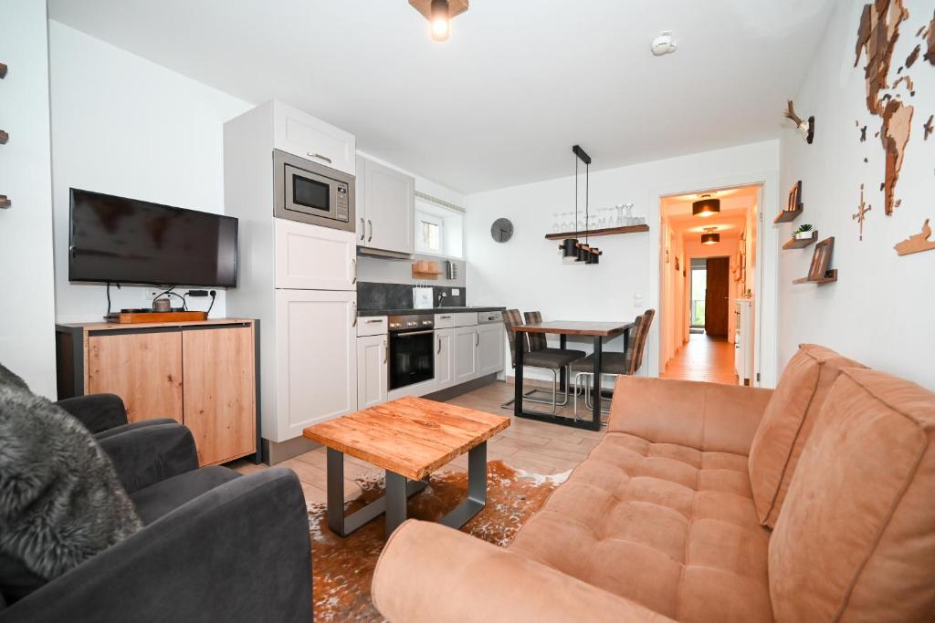 Residence Alpin Kaprun incl SUMMER CARD by All in One Apartments - 2