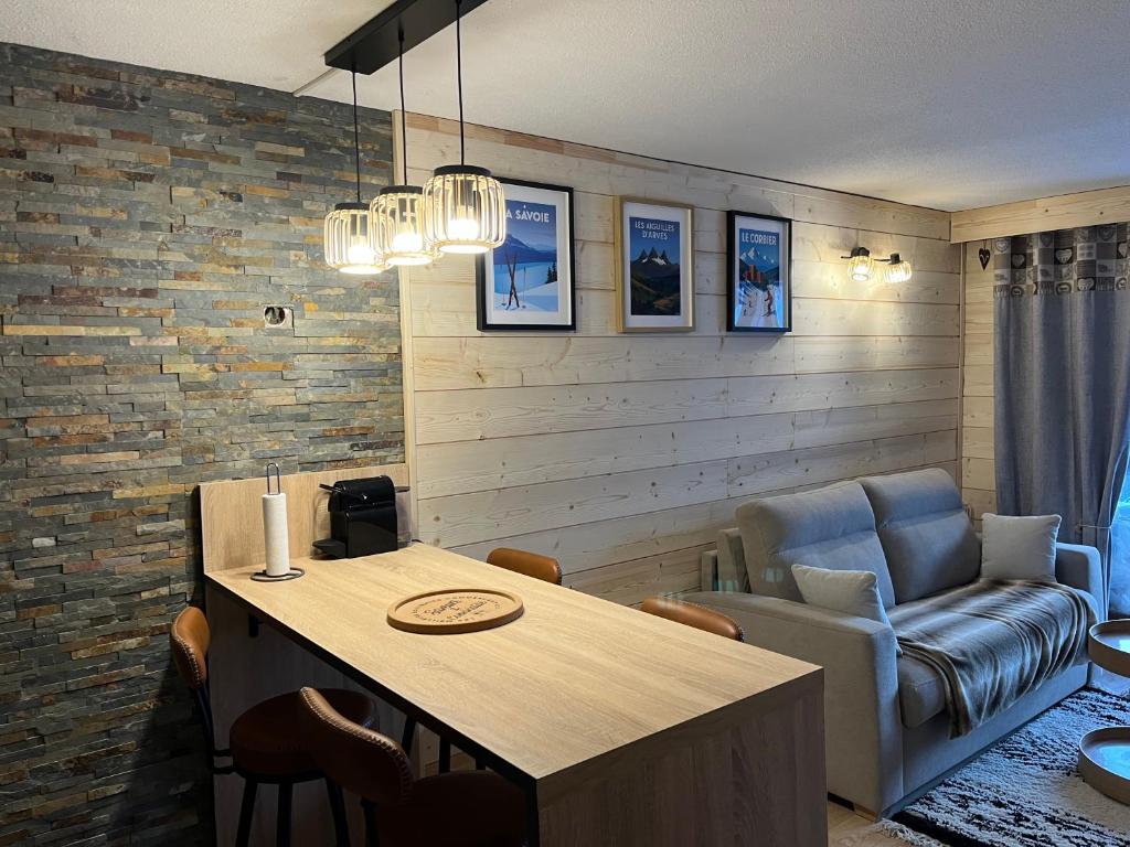 LE CORBIER Vue pistes Studio 5 personnes entièrement rénové et labellisé Qualité Hébergement Sybelles - 2