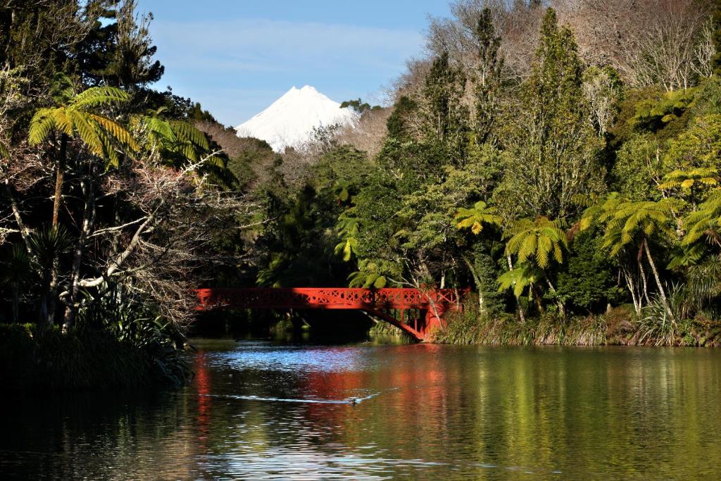 Attractions, Distinction New Plymouth Hotel in New Plymouth