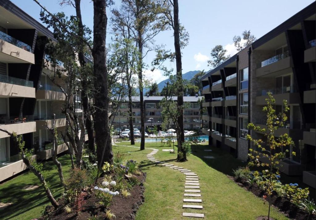 Entorno Natural, cerca del centro de Pucón Parking Privado - 3