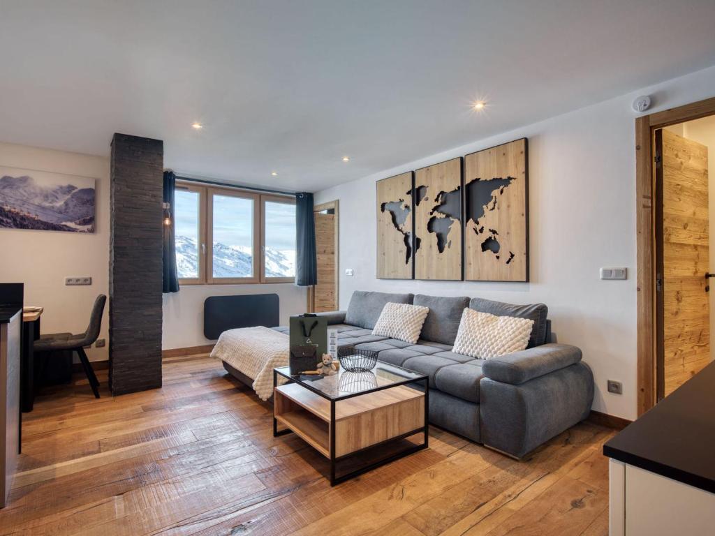 Appartement de 52m² pour 6 personnes au centre de Val Thorens avec balcon - FR-1-640-83 - 1