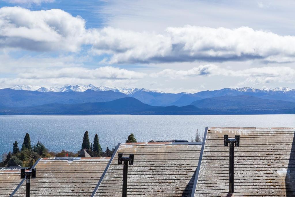 Bright bungalow with a beautiful view of the lake - 4