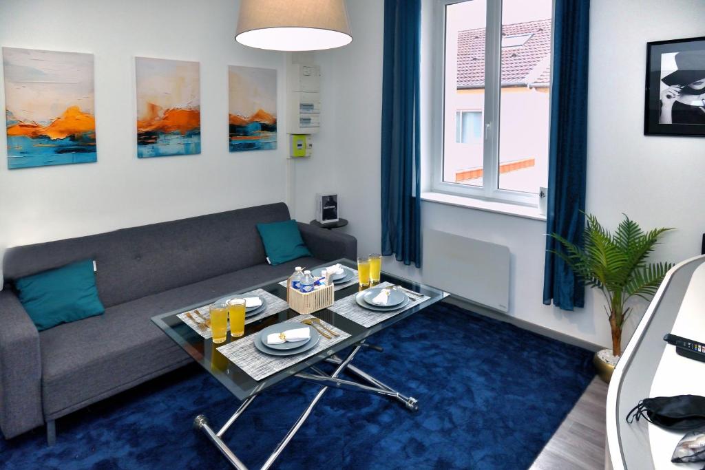 peaceful retreat & cozy apartment in reims , sleep4 ,near city center , free public parking - 2