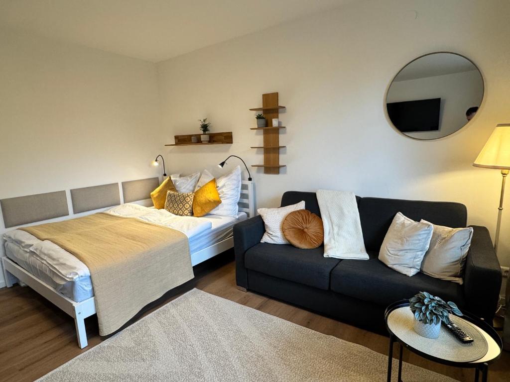 LakeCity Apartment - 1