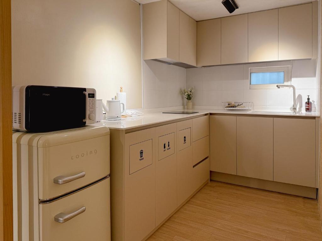 굿 바이브 스테이 객실