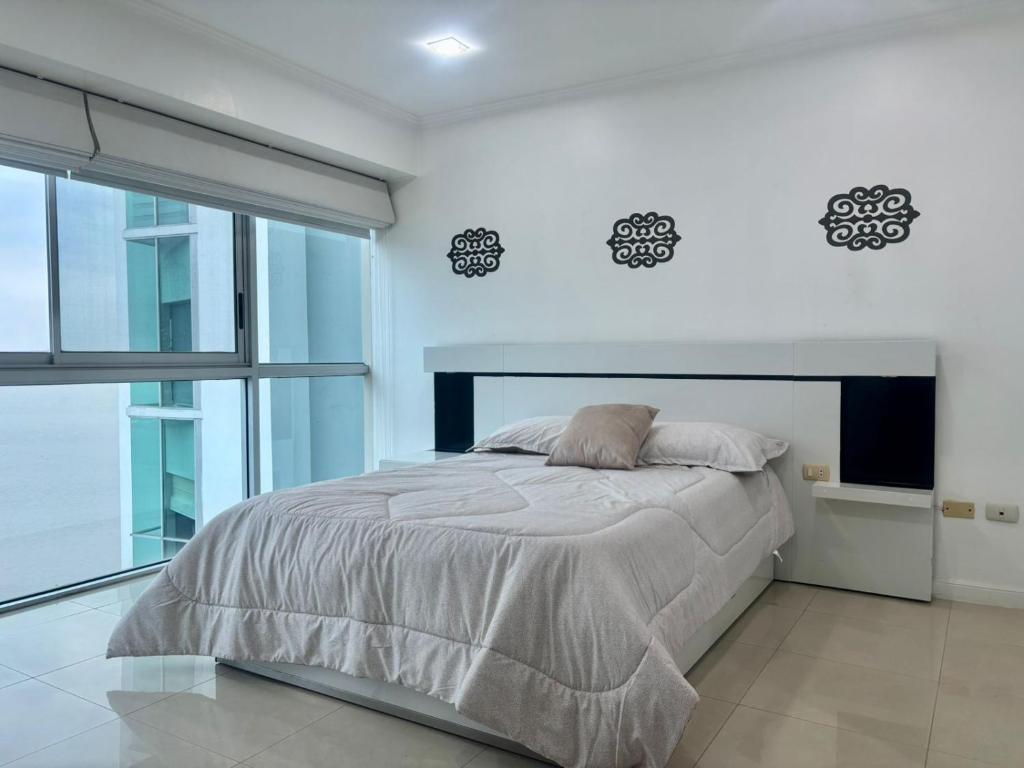 Riverfront 1, suite de lujo, vista al río - 4
