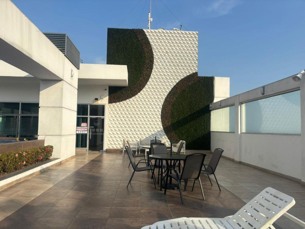 Riverfront 1, suite de lujo, vista al río - 5
