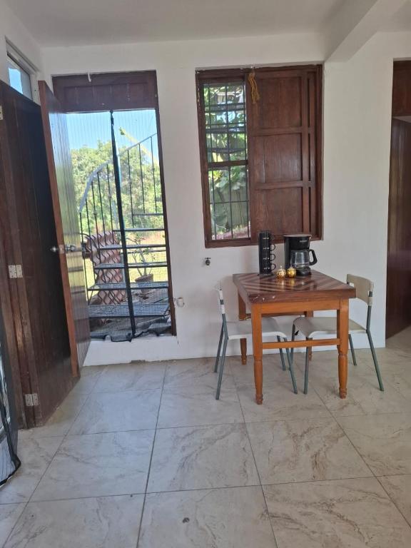 CASA BUGAMBILIa - 4