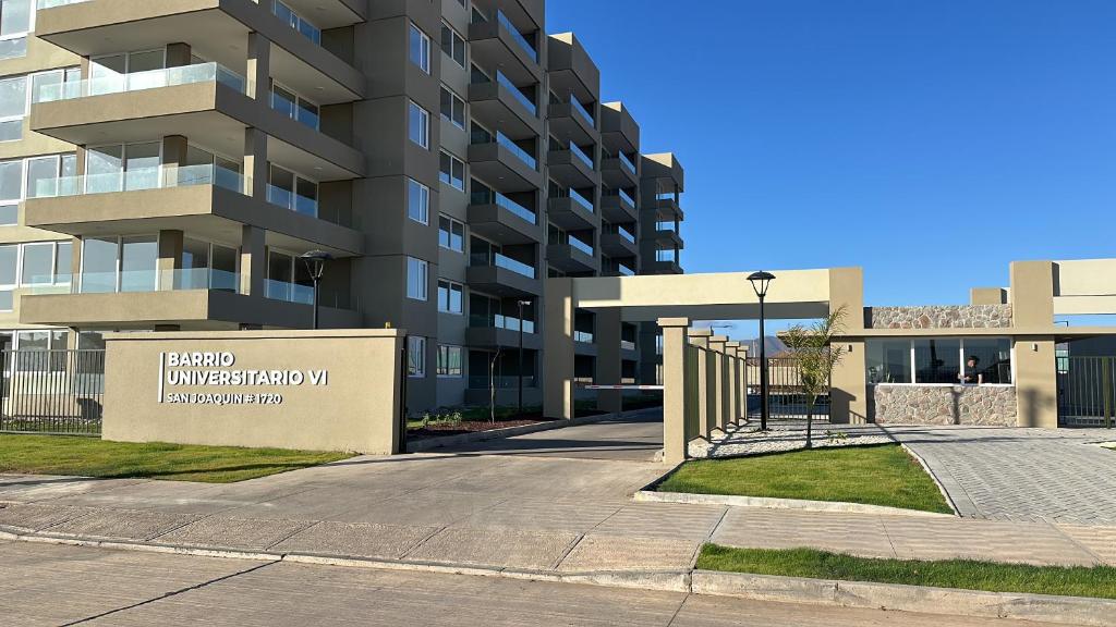 Barrio Universitario VI - 3