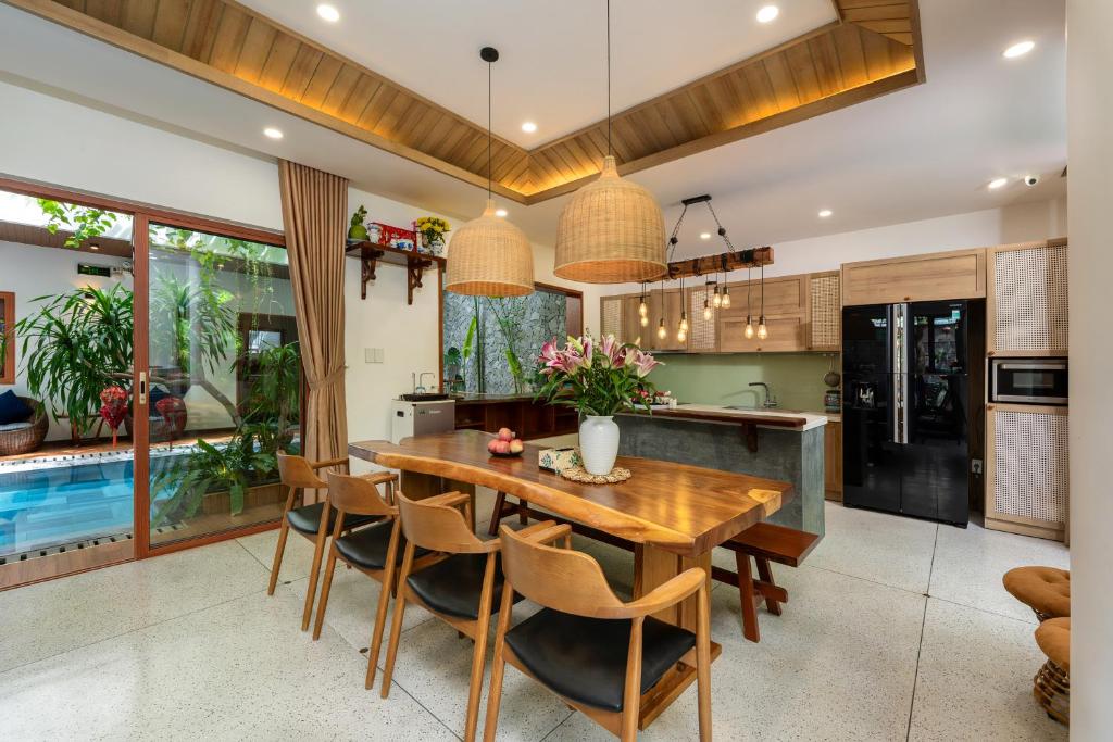 An Bang Sun Set House