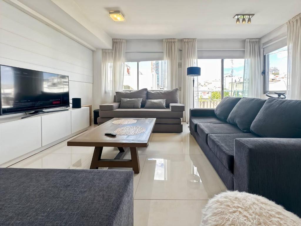 Charming Buenos Aires Apartment with City Views - 1