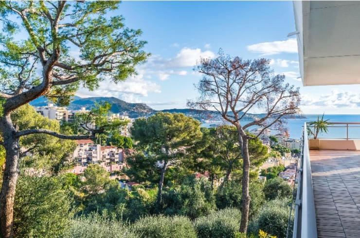 Nice Sea View Apartment Pool Terrace Parking Air Conditioning 4Sleeps - 5