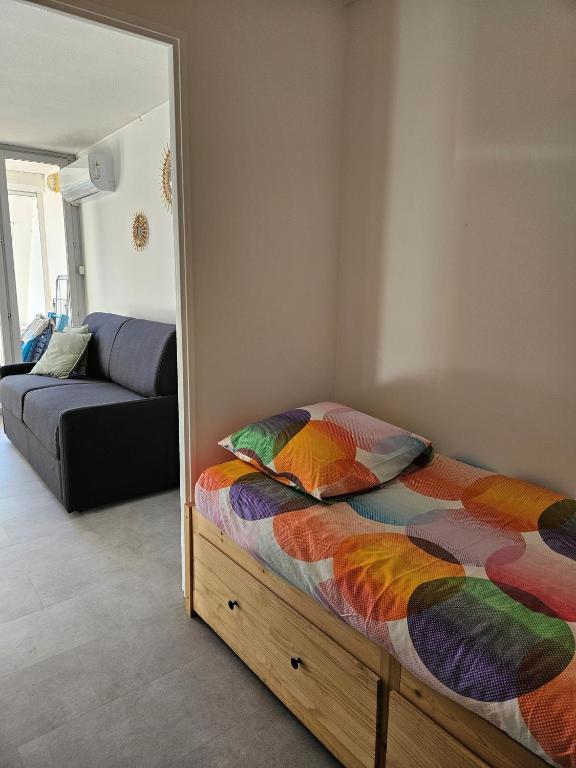Studio Cabine Clim Wifi Parking Draps - 1 étoile - self check-in possible - 4