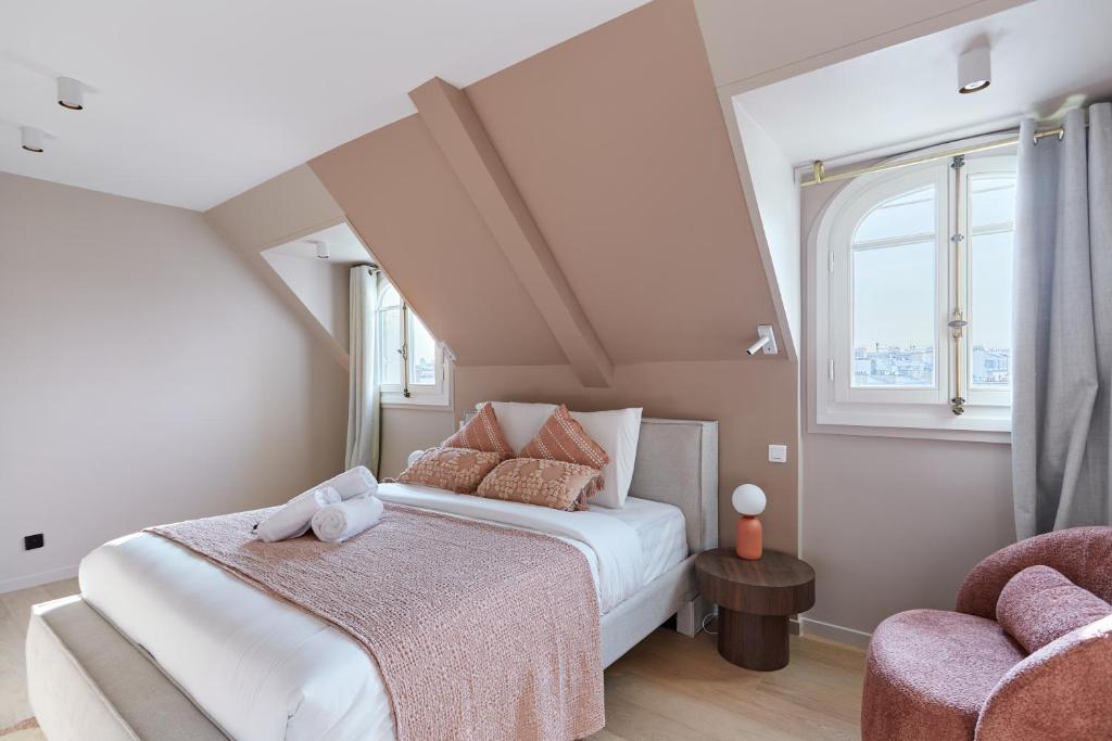 Grand Duplex - Arc de Triomphe - 2