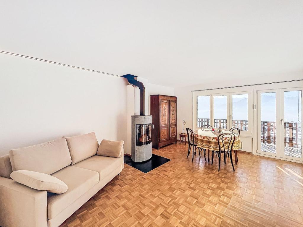 Apartment Elysée 11 by Interhome - 2