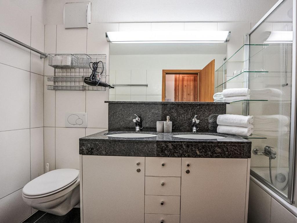 Apartment Chesa Promulins by Interhome - 4