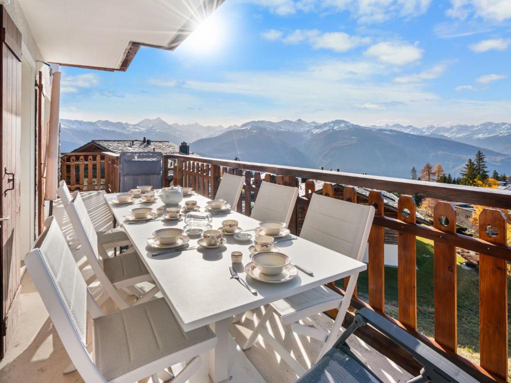 Apartment Les Aiguilles Vertes Rez supérieur by Interhome - 1