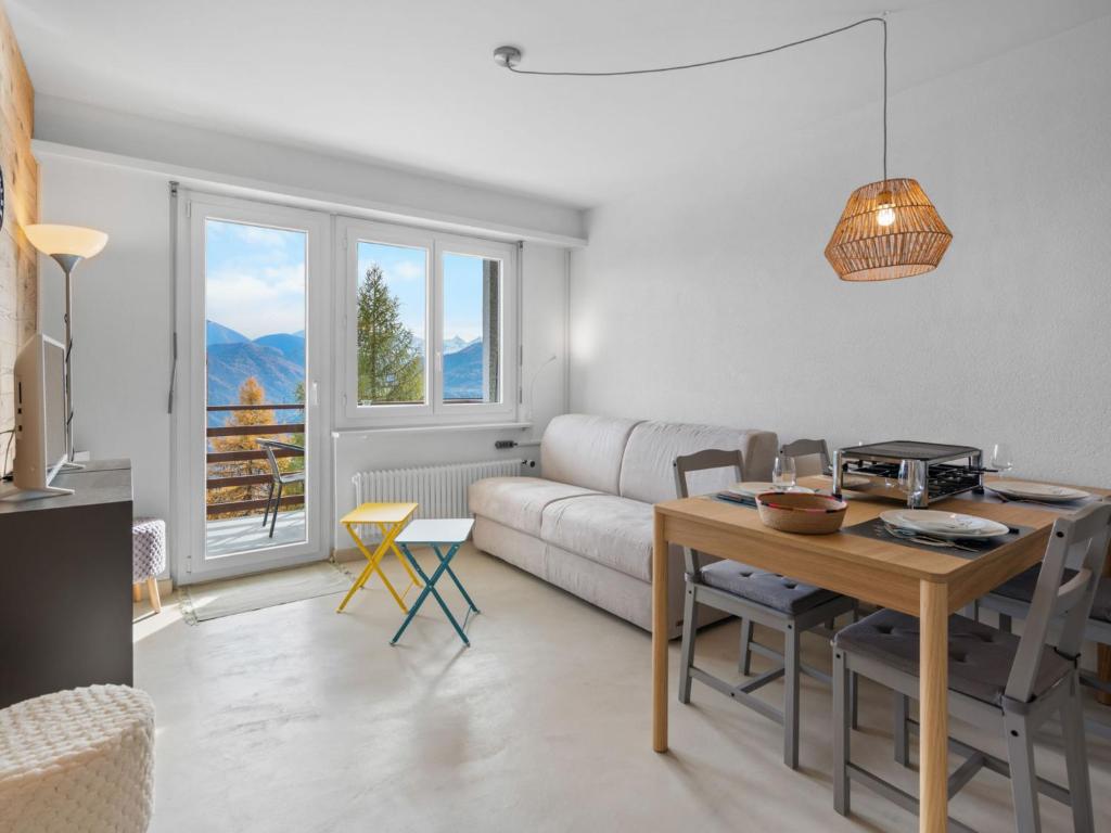 Apartment La Roseraie B 24 by Interhome - 2
