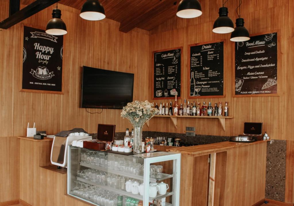 Bar/lounge