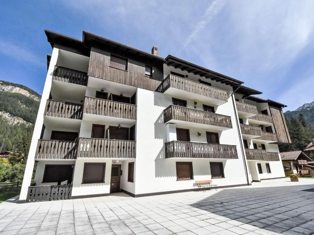 Apartment Des Alpes-19 by Interhome - 1