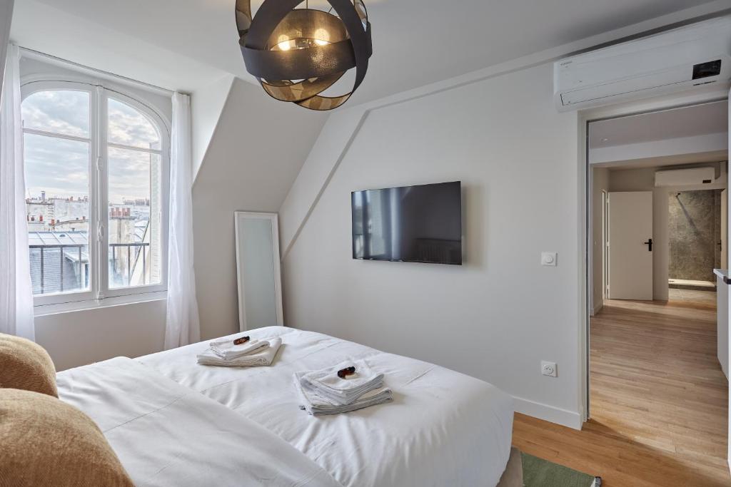 Spacious 3 Bedroom Apartment - Luxe Trocadero - 4