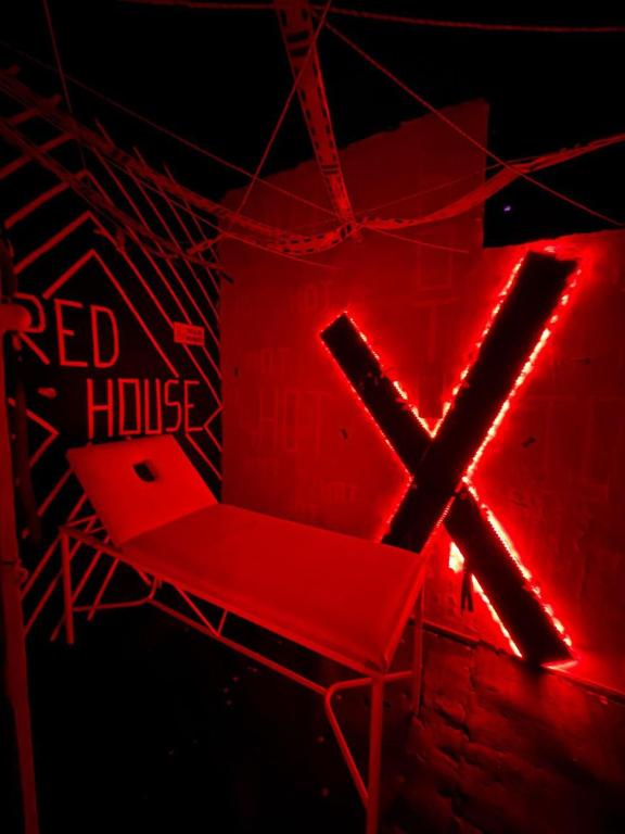Red House - 5
