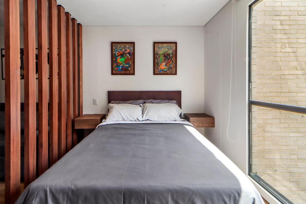 Apartaestudio Moderno en Edificio TEIK, Centro Internacional Bogotá, Self Check-in y Ubicación Premium - 4