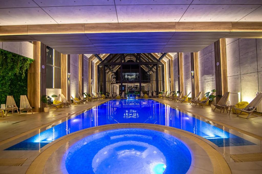 Kareen Titova Villa - 2