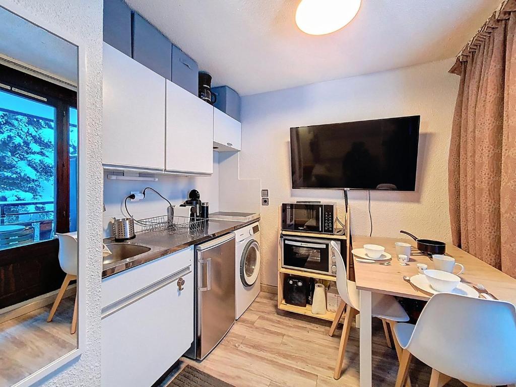 Studio moderne 17 m² · Balcon · 2 pers · WiFi gratuit - FR-1-344-1122 - 1