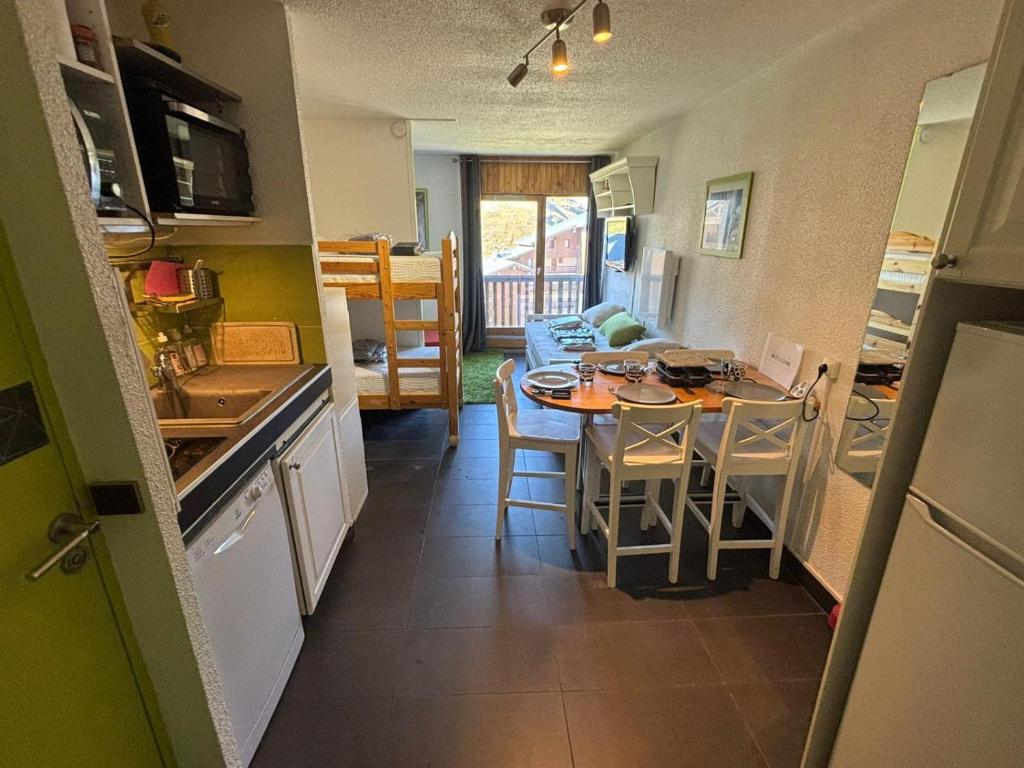 Ski in out Appartement 5 personnes vue cime caron - 2