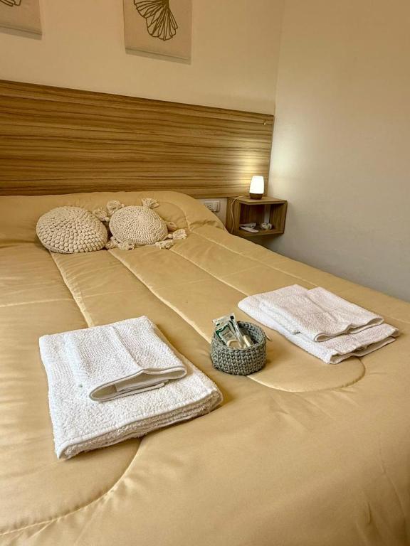 Stay Alma Mia - 2