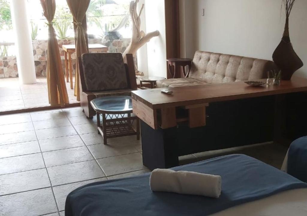 Akasha Galápagos - 2