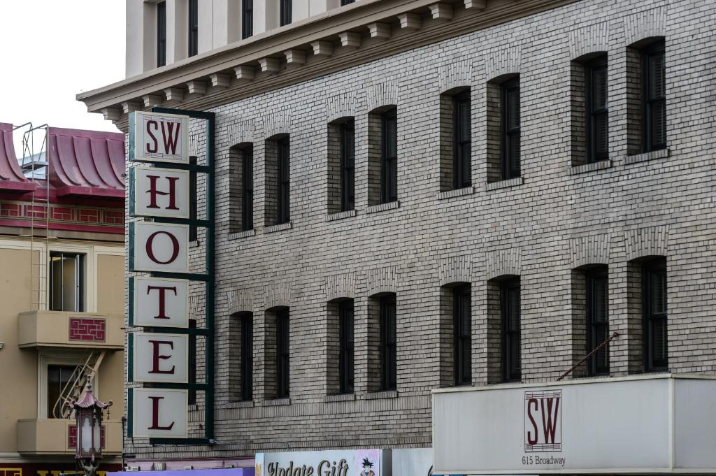 SW Hotel photo