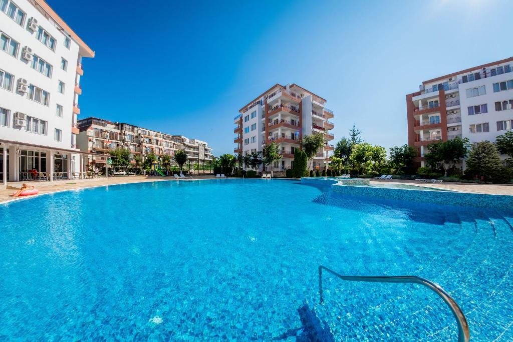 Riviera Fort Beach Apartments — Rawda, Region Burgas
